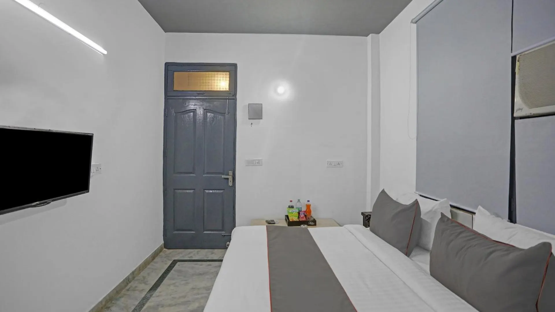 Hotel O The Premium Villa New Delhi