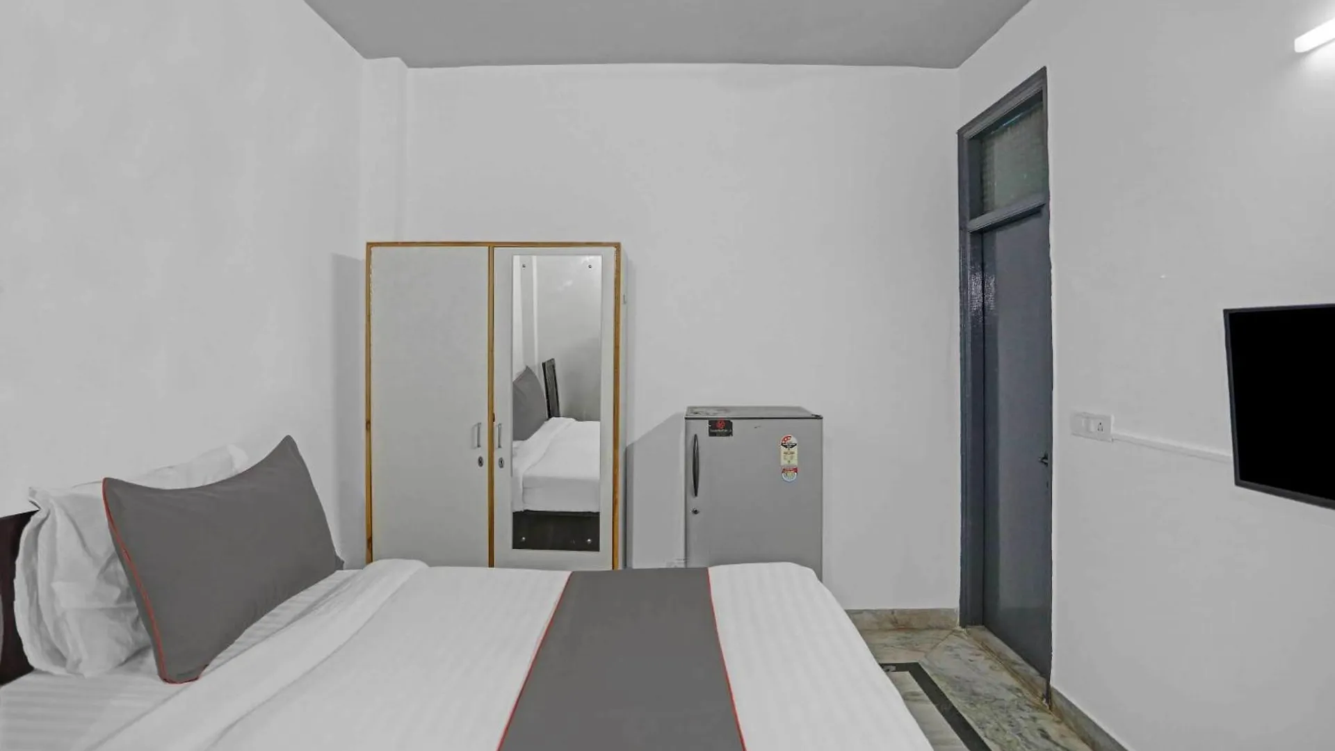 ****  Hotel O The Premium Villa New Delhi India